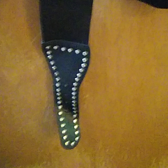 Romper - Picture 3 of 4